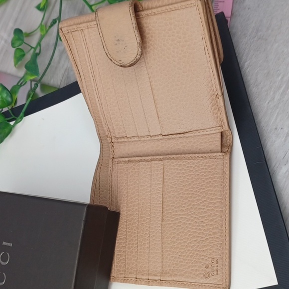 Gucci Marmot Wallet - Picture 9 of 16